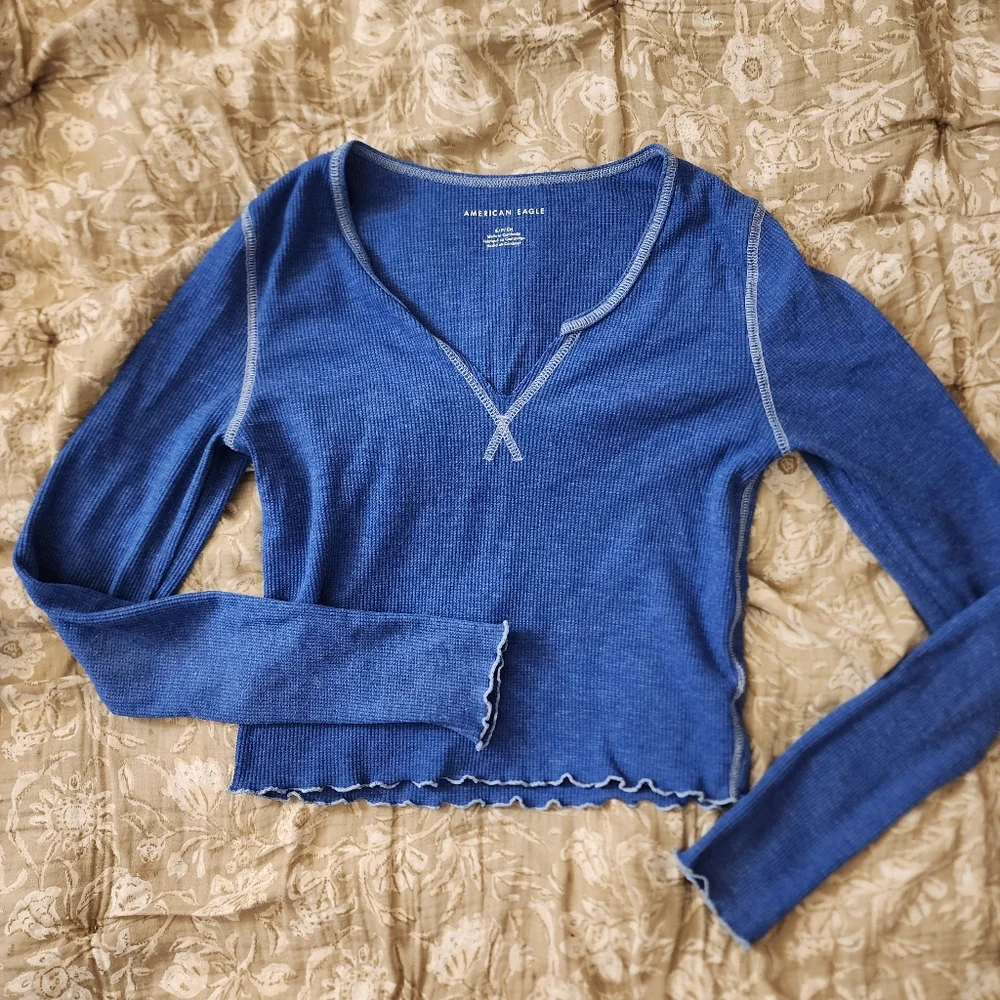 American Eagle Outfitters Blue Long Sleeve Top - Picture 1 of 5